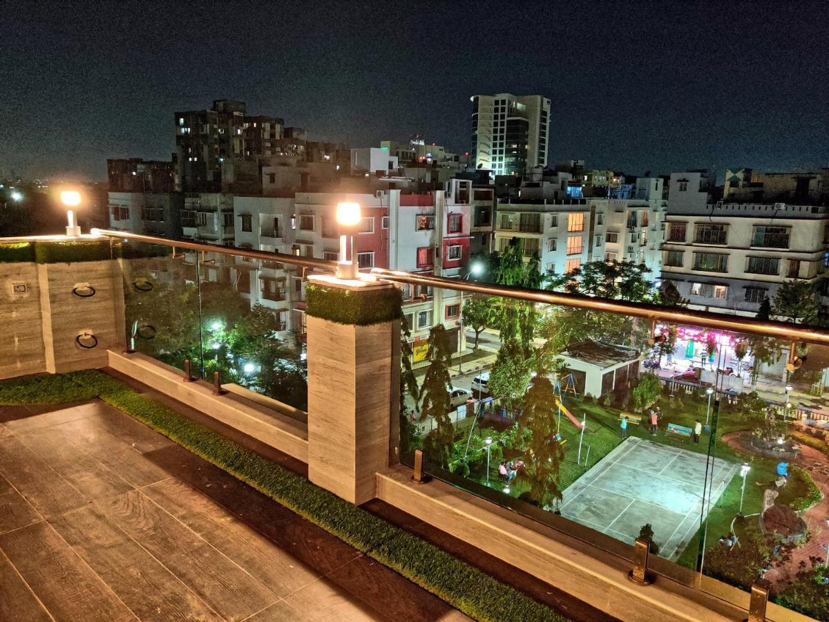 Royal Galaxy Hotel Kolkata