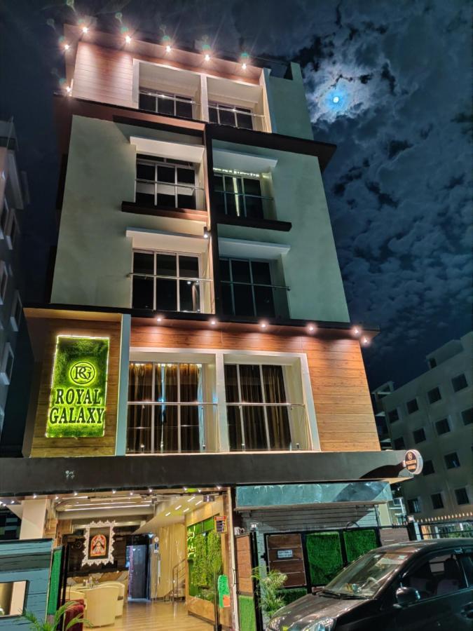 Royal Galaxy Hotel
