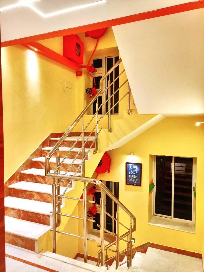 Royal Galaxy Hotel Kolkata