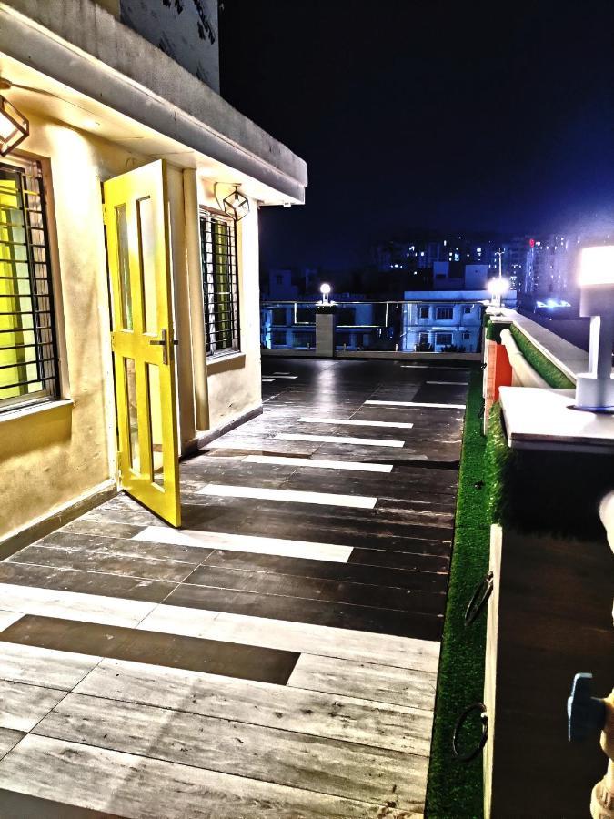 Royal Galaxy Hotel Kolkata