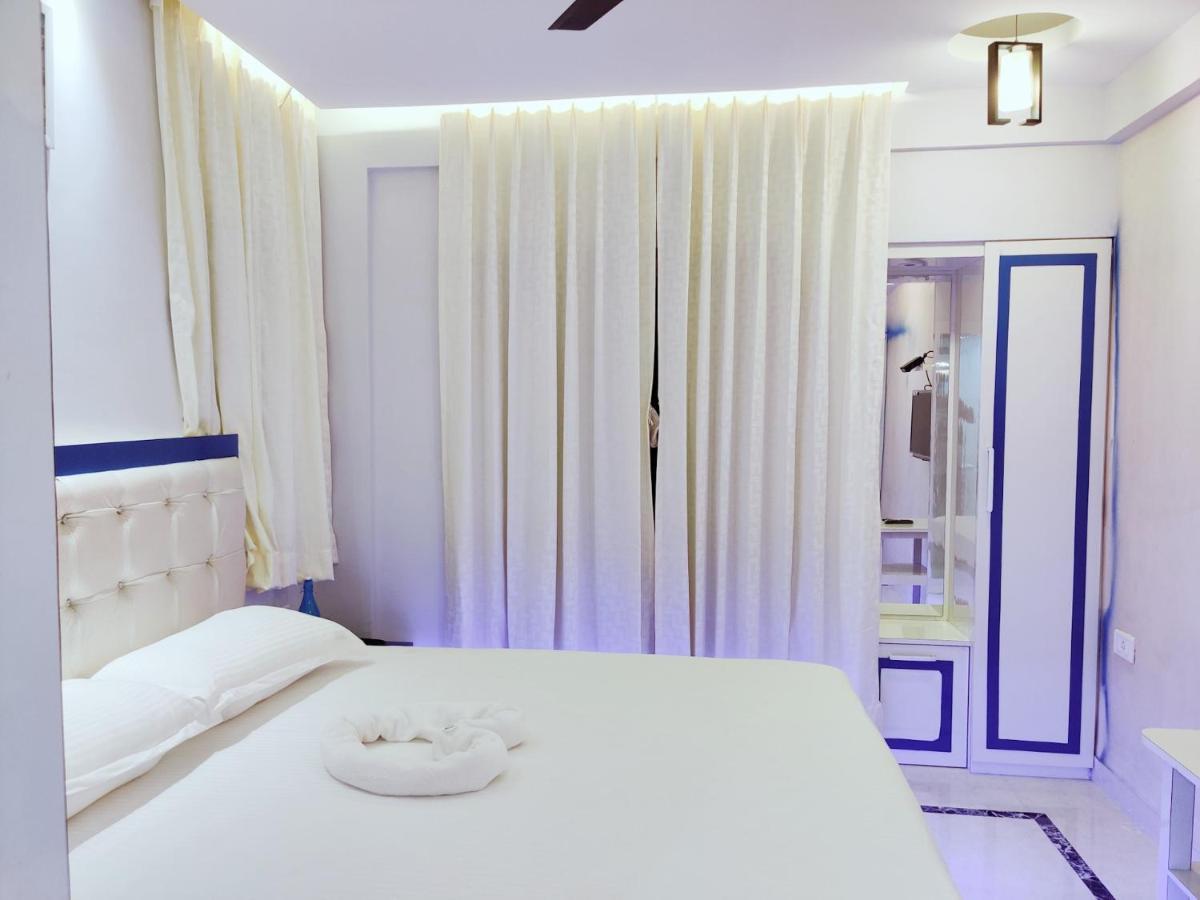 Royal Galaxy 3* Kolkata