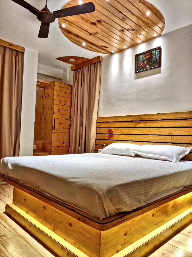 Hotel Royal Galaxy