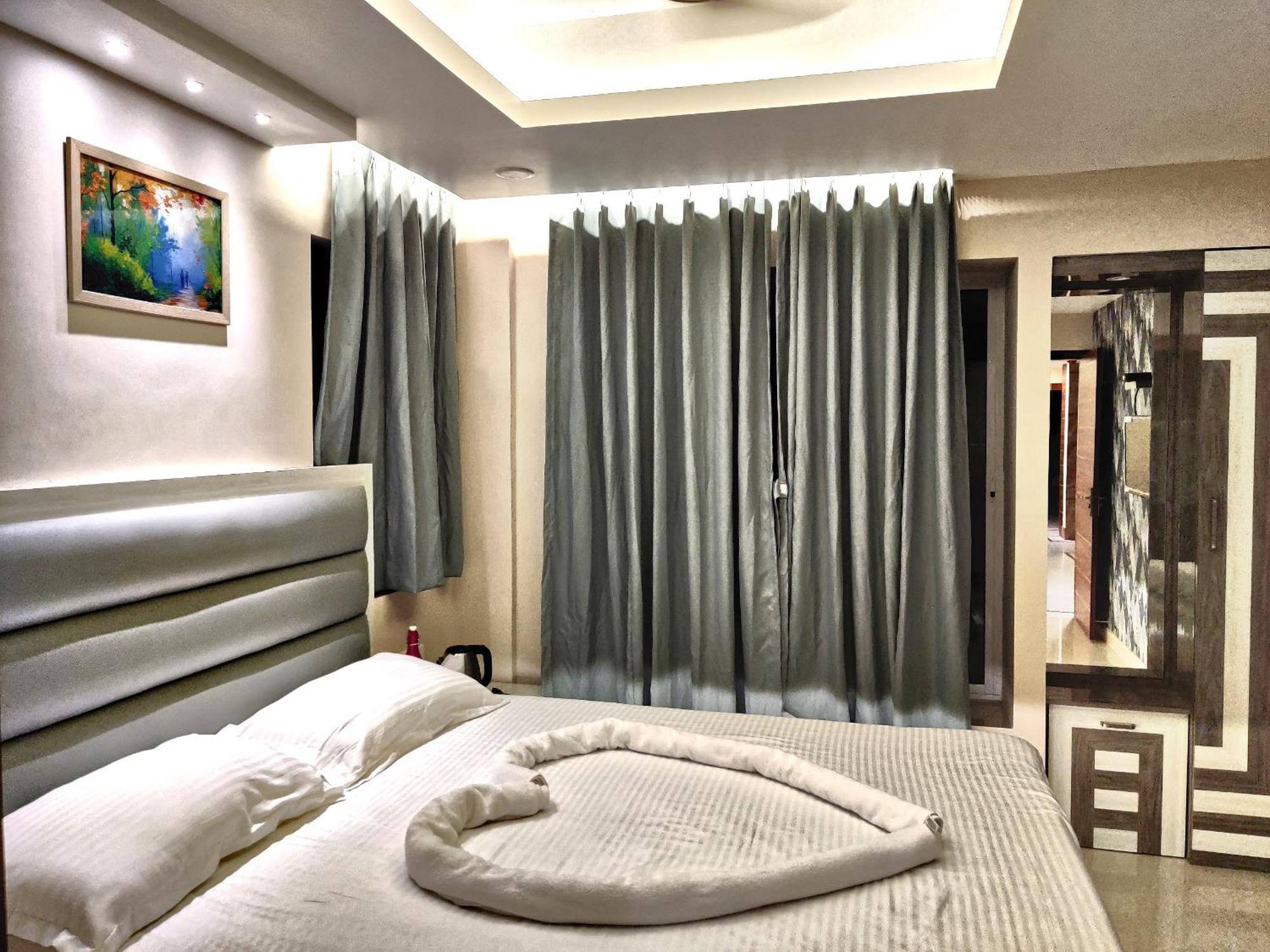 Royal Galaxy Hotel