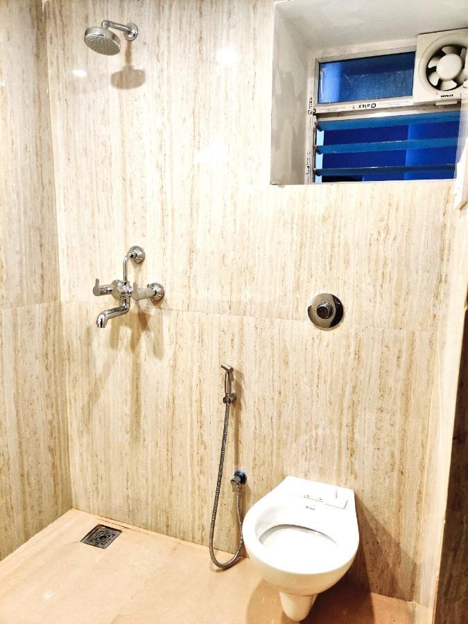 Hotel Royal Galaxy Kolkata